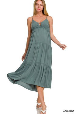 The Woven Sweetheart Neckline Tiered Cami Midi Dress is a charming and versatile piece for your wardrob