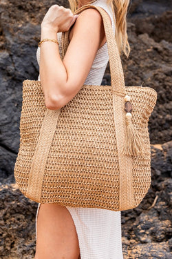 Izola Carry All Tassel Tote | URBAN ECHO SHOP