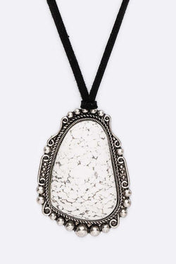 Oversize Stone Pendant Necklace Set | URBAN ECHO SHOP