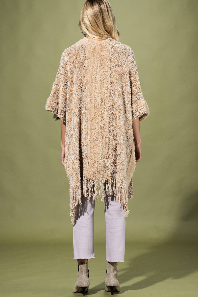 Sand Chalet Ruana | URBAN ECHO SHOP