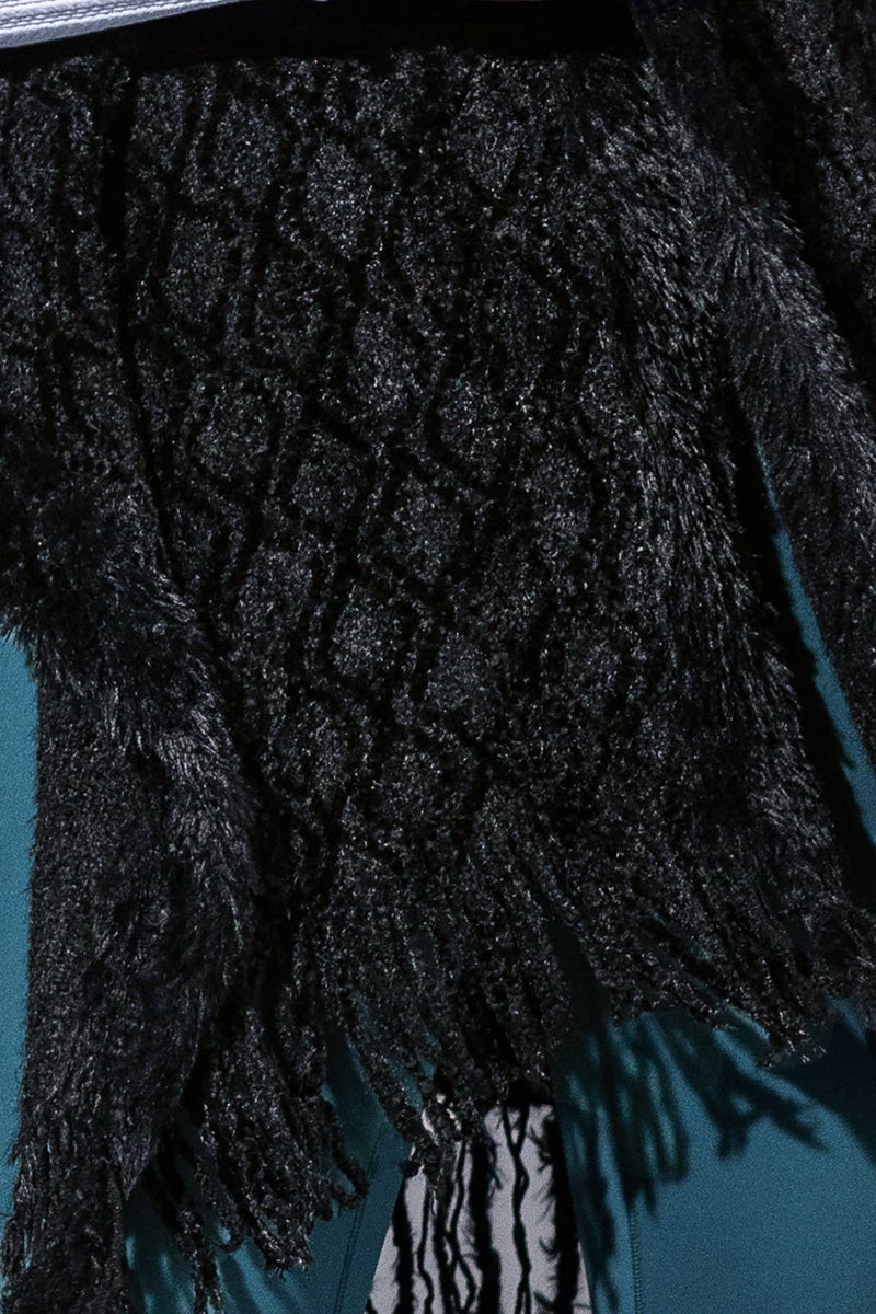 Black Chalet Ruana | URBAN ECHO SHOP