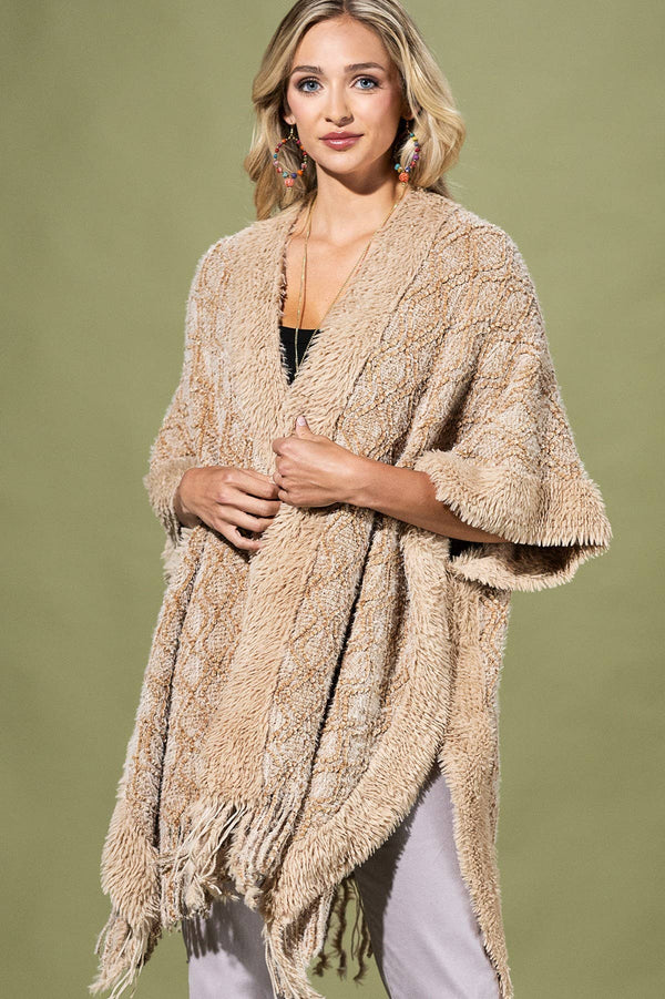 Sand Chalet Ruana | URBAN ECHO SHOP