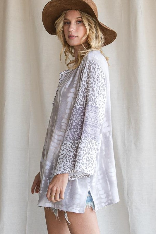 a woman in a hat and a dress dress 